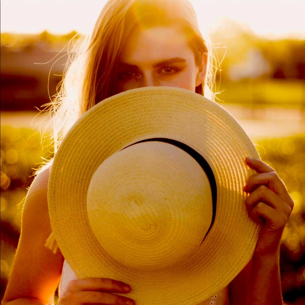 Classic Straw sun hat wide brim flat bottom